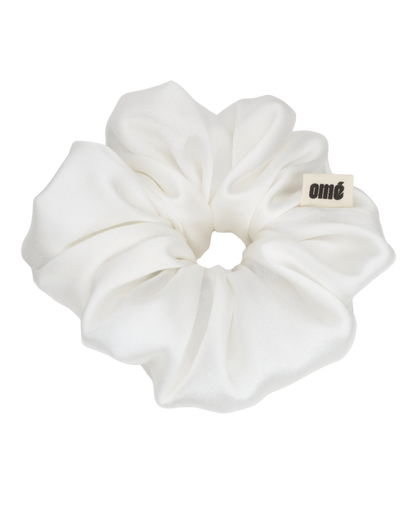 LE BLANC EN SATIN DE SOIE