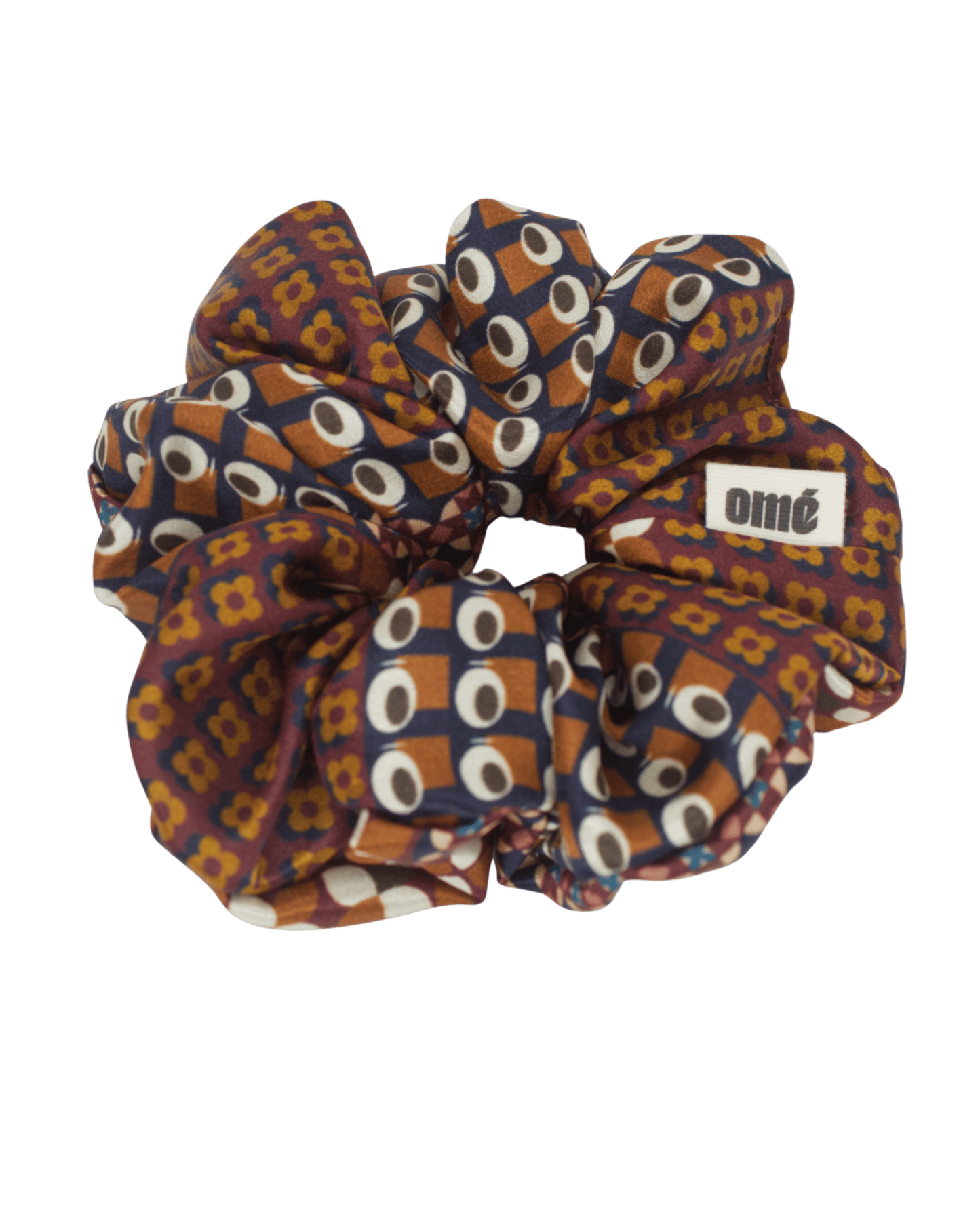 LE BRUNETTE EN SATIN DE SOIE