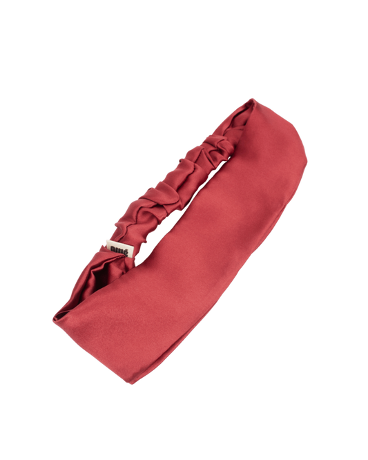 LE BANDEAU ROUGE EN SATIN DE SOIE