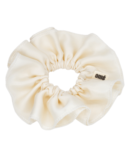 SILK SATIN CREAM SCRUNCHIE