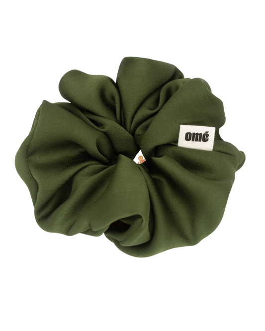 LE VERT EN SATIN DE SOIE