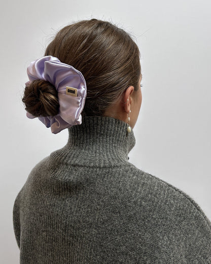 LE LILAS EN SATIN DE SOIE